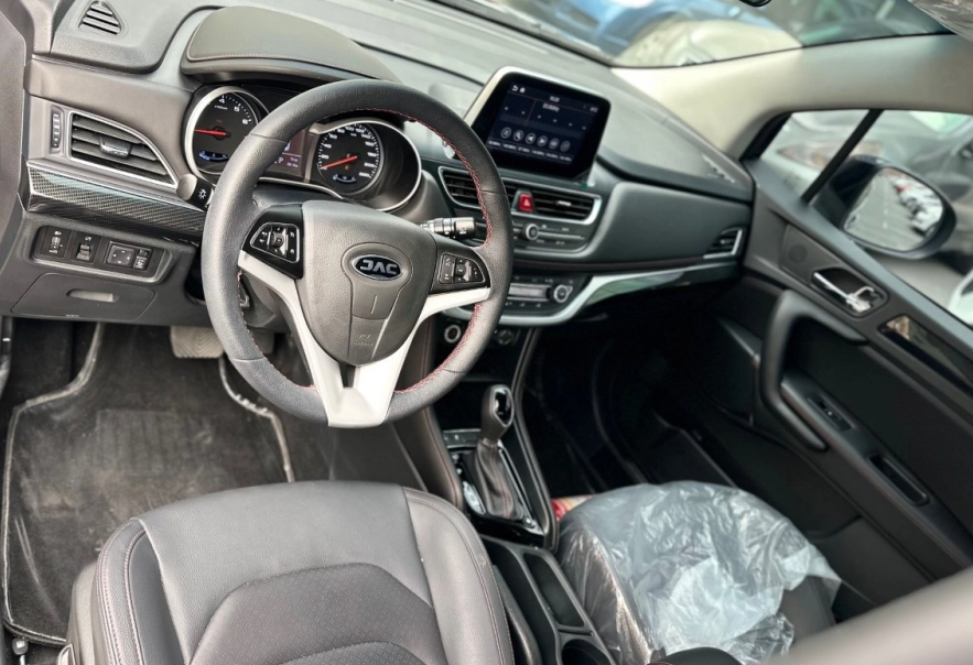 Picture JAC JS3 2023-2024 